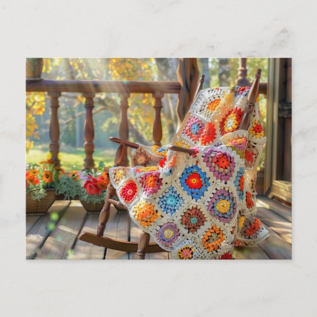 Cartão Postal Crochet Granny Square Blanket Lying on a Rocking C (Frente)