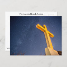 Cross on Pensacola Beach com Milky way