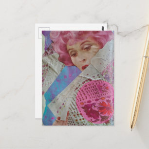 Cartão Postal Dama de Cabelo Rosa Colagem de Mídia Mista