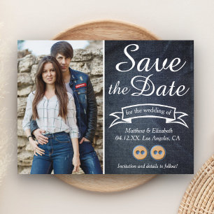 Cartão Postal De Anúncio Casal de Jeans Azuis Salve o Dia do Casamento de