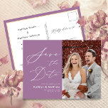 Cartão Postal De Anúncio Casamento Moderno de Fotografias Mauve Elegante Sa<br><div class="desc">Elegante Mauve Elegante Script Moderno Foto Minimalista Casamento Salve O Cartão-Postal De Anúncio De Data. Avise sua família, amigos e colegas que você marcou uma data para sua celebração de casamento com este casamento elegante, na moda e moderno, salve o cartão de convite. Todos os textos estão pré-organizados para que...</div>