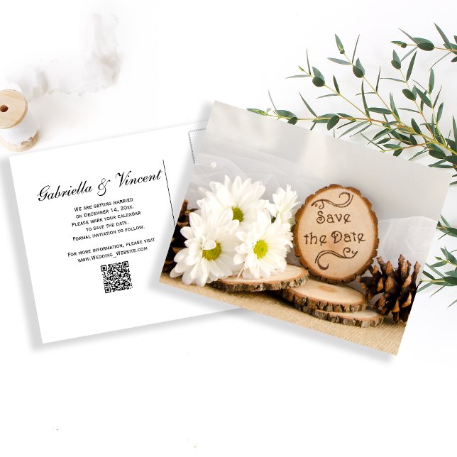 Cartão Postal De Anúncio Casamento Rustic White Daisy Woodland Salve a Data (Criador carregado)