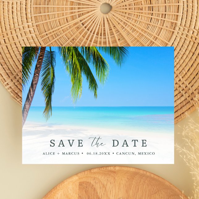 Cartão Postal De Anúncio Casamento Tropical na Praia Orçamento de Palmeiras (Beach Tropical Palm Wedding Budget Save the Date)