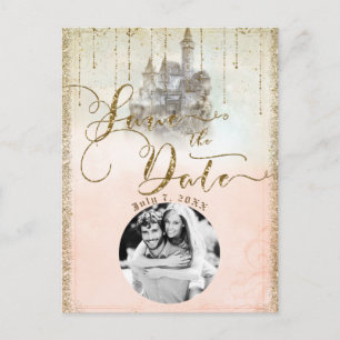 Cartão Postal De Anúncio Castelo de Conto de Fadas com Brilho Dourado Fotog