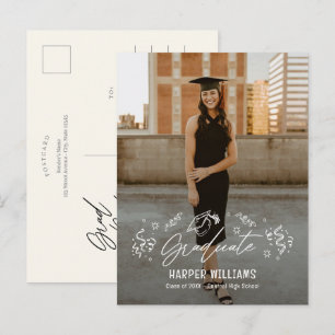 Cartão postal de anúncio de formatura Artsy Doodle