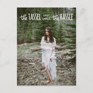 Cartão Postal De Anúncio Economias bonitos brancas graduadas do roteiro a