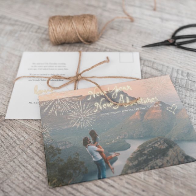 Cartão Postal De Anúncio Fogos de Artifício e Faíscas | Engajamento de Foto (Criador carregado)