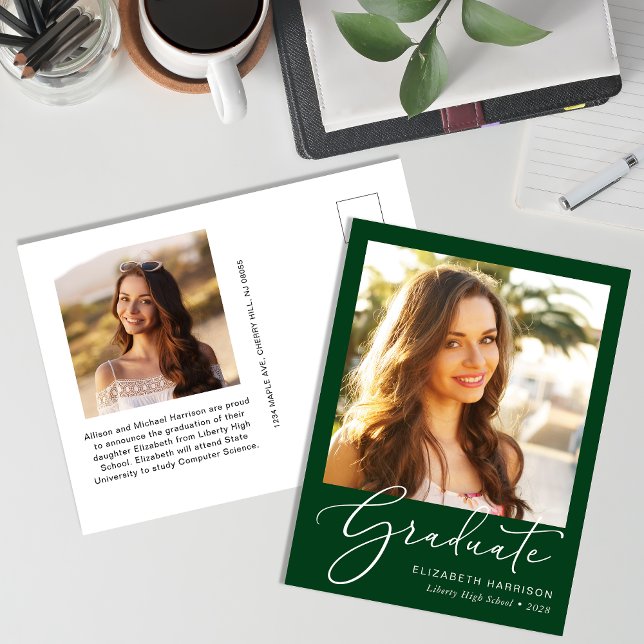 Cartão Postal De Anúncio Foto de Graduação Verde com Letra Elegante (Criador carregado)