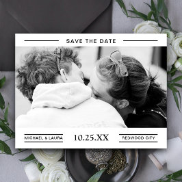 Cartão Postal De Anúncio Foto Simples de Casal Preto e Branco Save The Date