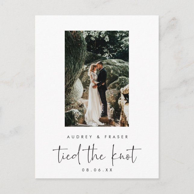 Cartão Postal De Anúncio O Modern Script Elopement Tied the Knot Photo (Frente)