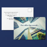 Cartão Postal De Anúncio O Office Mudou Moderna Mudança de Endereço<br><div class="desc">Nosso escritório mudou-se para um novo prédio, por favor, atualize seu catálogo de endereços. Basta preencher os espaços de texto com as informações personalizadas da sua empresa para enviar a alteração profissional de cartões postais de endereço a todos os seus contatos e clientes comerciais. Fotografia moderna Chic dos escritórios do...</div>