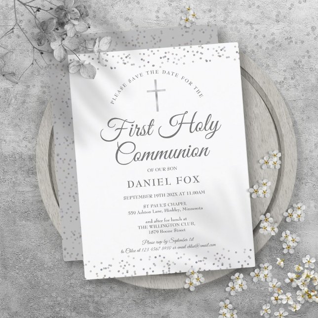 Cartão Postal De Anúncio Primeira Comunhão Prata Stardust Salve a Data (First Holy Communion Silver Stardust Save The Date Announcement Postcard)
