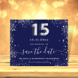 Cartão Postal De Anúncio Quinceanera marinho azul prata salve a data<br><div class="desc">Uma tendência Salve a data para uma Quinceañera, 15 festa de aniversário. Um fundo azul marinho decorado com falso brilho prateado, faíscas. A cor azul é irregular. Personalize e adicione uma data e nome/idade. O texto: Salvar a Data é gravado com um script de estilo com letra de tendência grande....</div>