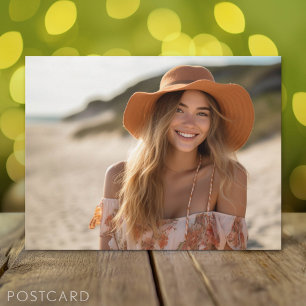 Cartão Postal De Anúncio Retrato de Graduado com Fundo de Quadro Negro