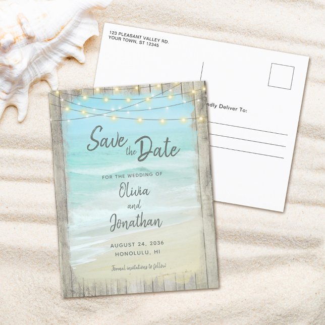 Cartão Postal De Anúncio Rustic Wood Beach Ocean Casamento Luzes Salvem (Criador carregado)