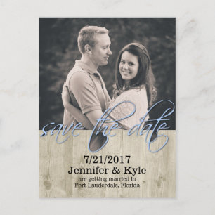 Cartão Postal De Anúncio Rustic Wood Look Weding The Date Postcard
