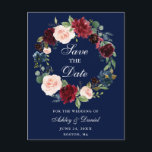 Cartão Postal De Anúncio Salvar o azul floral da grinalda de Borgonha da<br><div class="desc">Elegante modernos,  grinalda floral azul de Borgonha Marsala da aguarela,  salvar o cartão do noivado da data</div>