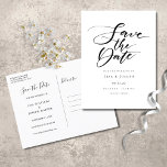Cartão Postal De Anúncio Script preto e branco minimalista Salvar a data<br><div class="desc">Este minimalista salve o cartão de data apresenta um script elegante,  salve a data acima de seus detalhes definidos em tipografia elegante. O inverso tem os detalhes adicionais da data,  incluindo o site do casamento,  com seu endereço de retorno e espaço para o endereço do destinatário. Projetado por Thisnotme©</div>