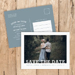 Cartão Postal De Anúncio Sobreposição de Fotografia da Tipografia Moderna S<br><div class="desc">Casamento impresso personalizado do barato Salve os cartões postais Data com um modelo fácil de usar e cores totalmente editáveis. Este legal design minimalista apresenta uma simples camada de fotos com fontes modernas de slab serif. Personalize-o com os detalhes do seu casamento e a foto do noivado com detalhes adicionais...</div>