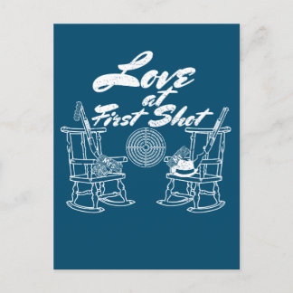 Cartão Postal De Convite Casal Rustic Country Barn Hunting Festa de casamen