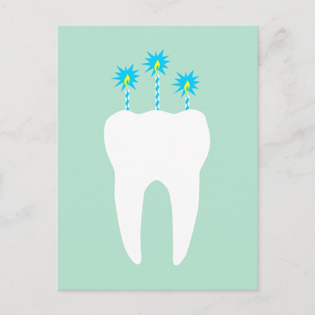 Cartão Postal De Convite Dente de Celebração com Velas (Frente)