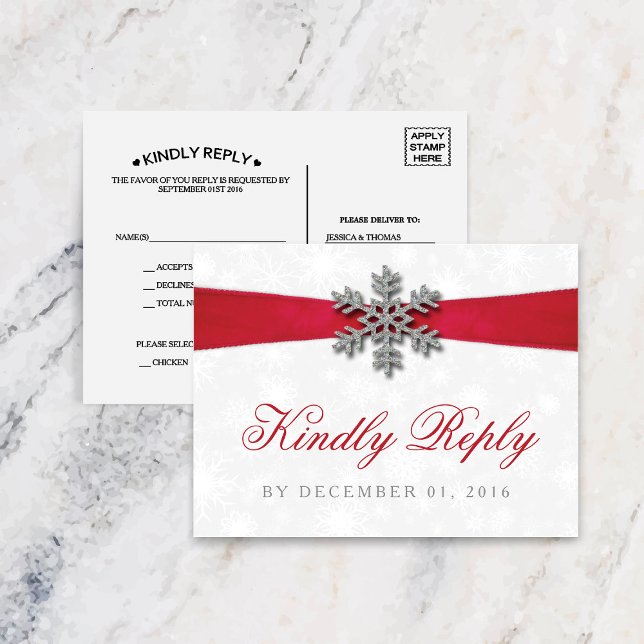 Cartão Postal De Convite Diamante Snowflake & Red Ribbon Winter Wedding (Criador carregado)