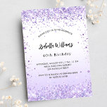 Cartão Postal De Convite Escrita de lavanda violeta de aniversário<br><div class="desc">Para uma elegante festa de aniversário 40th (ou qualquer idade). Um plano de fundo branco e violeta. Decorado com brilho violeta,  faíscas. Personalize e adicione um nome e detalhes da parte. O nome é escrito com um script de estilo manuscrito</div>