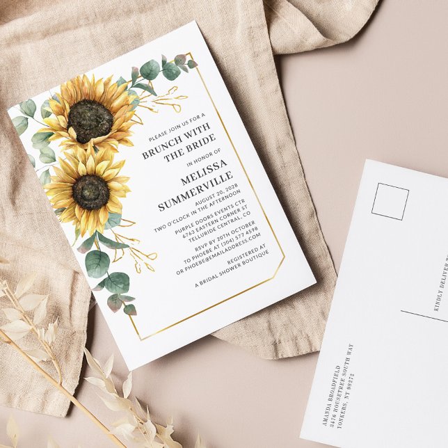 Cartão Postal De Convite Eucalyptus Greenery Sunflower Brunch com Noiva (Floral Sunflower Eucalyptus Brunch with the Bride Invitation Postcard)