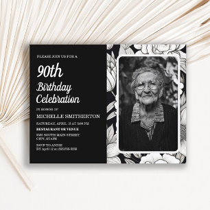 Cartão Postal De Convite Floral Preto Branco Aniversário de 90 Anos Mulhere