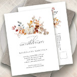 Cartão Postal De Convite Flores brancas de queda de abóbora 50ª Festa de an<br><div class="desc">As abóboras de queda estão aninhadas em delicadas flores silvestres amarelas do ouro e laranja para criar uma estética elegante. Todo o texto é editável para que você possa facilmente artesanato seu próprio humor especial.</div>