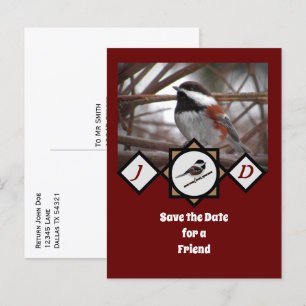 Cartão Postal De Convite Foto de Monograma de Chickadee Apoiada por Chestnu