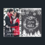 Cartão Postal De Convite JoyEUX NOËL Chalkboard Foto encantadora<br><div class="desc">Design elegante com uma elegante e moderna tipografia "JOYEUX NOËL", em fundo de quadro com flocos de neve e árvores e sua foto. Use a ferramenta Personalizar para adicionar sua própria foto (casal, filhos, foto de família, foto de animal de estimação), alterar a cor dos nomes para ajustado das cores...</div>
