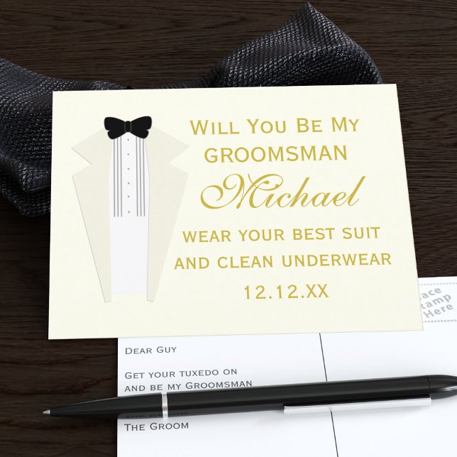 Cartão Postal De Convite Proposta de Padrinho de Casamento em Smoking (Send this postcard to your Groomsman. He'll say yes (and wear clean underwear))