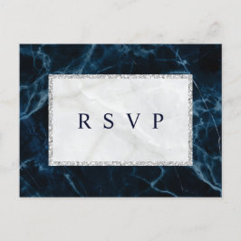 Cartão Postal De Convite RSVP de Casamento de Mármore Branco Azul-marinho
