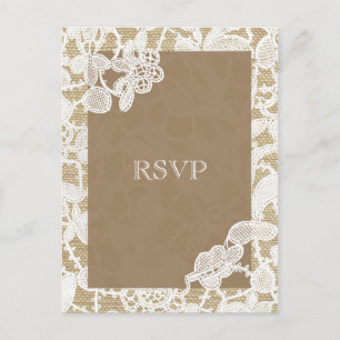 Cartão Postal De Convite RSVP de Casamento Russo de Raça Floral Branca