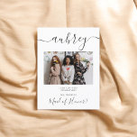 Cartão Postal De Convite Seja minha Madrinha de casamento Foto Moderna<br><div class="desc">A placa de proposta do Partido Bridal Moderno apresenta foto e nome na caligrafia de escrita manual.</div>