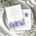 Cartão Postal De Convite SURPRESA FLORESTA aniversário de 30 anos de julho<br><div class="desc">Crie um belo tema de aniversário de verão para sua celebração de julho perto da Flor do Mês de Nascimento de julho - Larkspur Azul. Larkspur também é conhecido como Delphinium.</div>