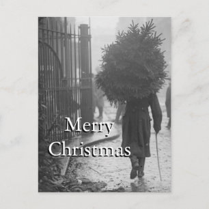 Cartão Postal De Festividades 1915: Um soldado que leva uma árvore de Natal