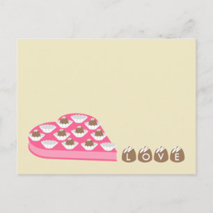 Cartão Postal De Festividades A caixa dada forma coração dos namorados de doce