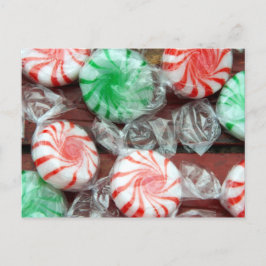 Cartão Postal De Festividades Balas duras festivas de hortelã-pimenta para o fer