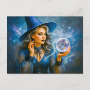 Cartão Postal De Festividades Bruxa em azul com bola de cristal
