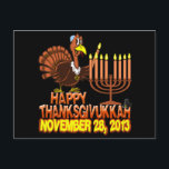 Cartão Postal De Festividades Cartão feliz de Thanksgivukkah<br><div class="desc">É "o cartão muito engraçado de Thanksgivukkah feliz". Aquele é direito… este ano, quedas de Hanukkah na acção de graças! Qual, de acordo com uma análise dos calendários judaicos e gregorianos, não acontecerá outra vez por mais de 75.000 anos!! Comemore esta ocorrência rara da uma vez que-em-um-vida com este cartão...</div>