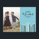 Cartão Postal De Festividades Cartão-postal das Velas do Hanukkah Feliz Moderno<br><div class="desc">Personalize o texto personalizado acima. Você pode encontrar itens de coordenação adicionais na nossa coleção "Modern Happy Hanukkah Candles".</div>