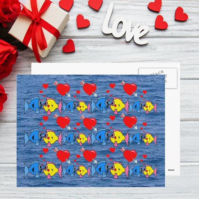 Cartão Postal De Festividades Cartão-postal de namorados Beijando Peixe no Amor (Valentine Kissing Fish in Love Pattern Postcard)