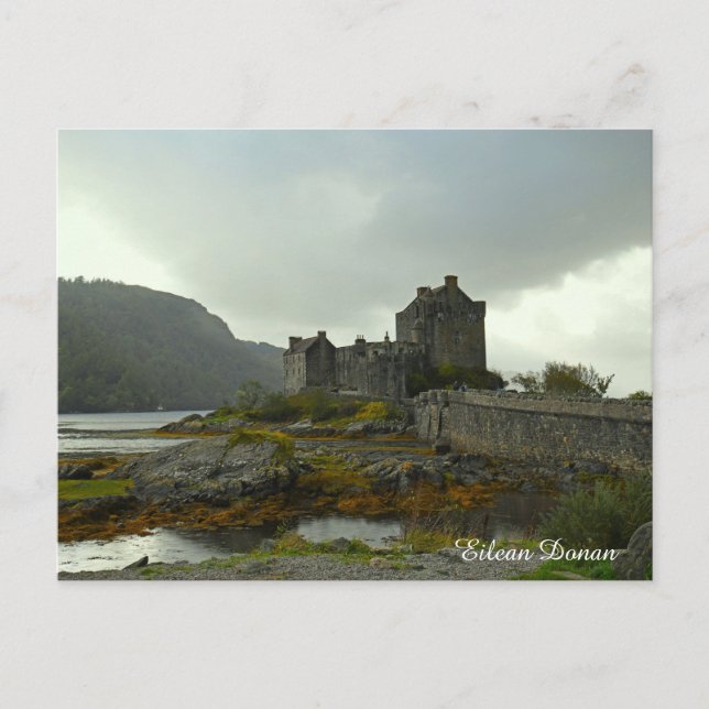 Cartão Postal De Festividades Castelo de Eilean Donan na Escócia (Frente)