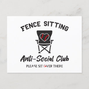Cartão Postal De Festividades Cerca Engraçada Sentada Anti-Social Club Baseball