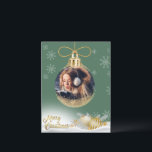 Cartão Postal De Festividades Enfeites de natal Foto Snowflakes Orçamento Modern<br><div class="desc">Enfeites de natal ouro bonito com sua foto favorita adicionada para personalizar todos os seus familiares e amigos. O cartão perfeito para a pessoa num orçamento.</div>