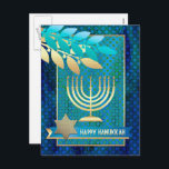 Cartão Postal De Festividades Feliz Hanukkah. Dourada Menorah e estrela de David<br><div class="desc">Feliz Hanukkah. Elegante Estrela de Folha de Ouro Festiva de David e Menorah Postcard. Cartões,  convites de festas e presentes disponíveis na Categoria Feriados Judeus / Hanukkah da nossa loja.</div>