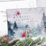 Cartão Postal De Festividades Feliz Natal da Floresta de Inverno da Nova Casa<br><div class="desc">Um belo e comovente cartão postal para que todos saibam que se mudou para esta temporada de férias. Design de floresta de inverno com névoa branca com elegantes caracteres, lanterna rústica, fauna silvestre, folhagem de natal e flores de poinsettia. Desejando-lhe um Feliz Natal da nossa nova casa pode ser editado...</div>