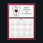 Cartão Postal De Festividades Feriados Felizes dos Dentes do Calendário de 2016<br><div class="desc">Este cartão postal de 2016 bonito mostra uma foto de um dente feliz,  e é uma forma perfeita para um dentista desejar feriados felizes para todos os seus pacientes!</div>